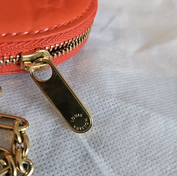 🔥 Louis Vuitton ❤️ Limited-Edition Vernis Coin Pouch - Picture 6 of 10